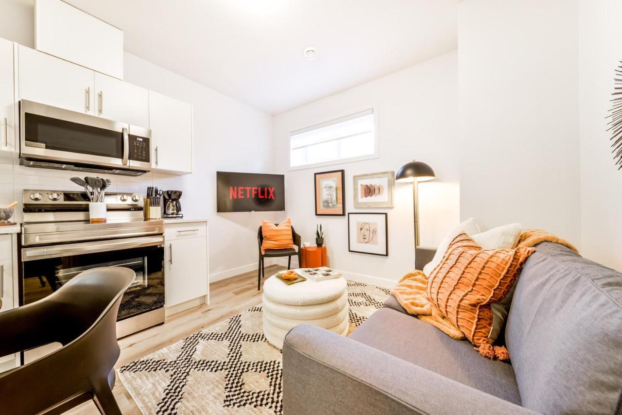 Cozy Nordic Utopia, Bsmt Suite Near Wem & Dt, King Bed, Wifi Edmonton Buitenkant foto