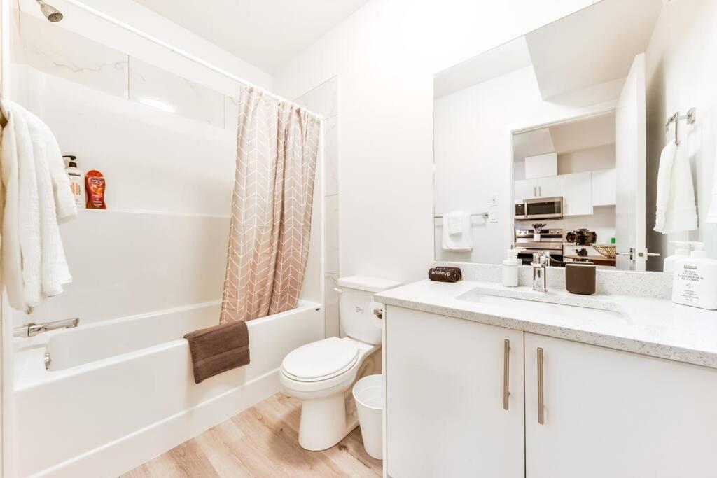 Cozy Nordic Utopia, Bsmt Suite Near Wem & Dt, King Bed, Wifi Edmonton Buitenkant foto